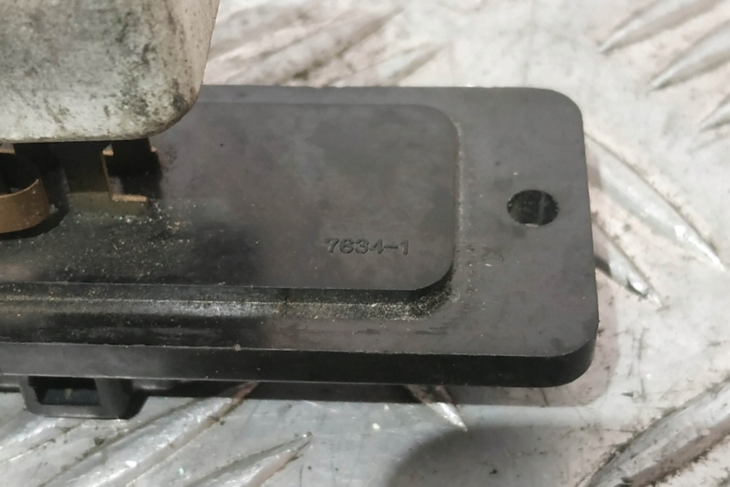 фото №7, Резистор обігрівача mitsubishi carisma sedan da_ 76341 1.6l бензиновий