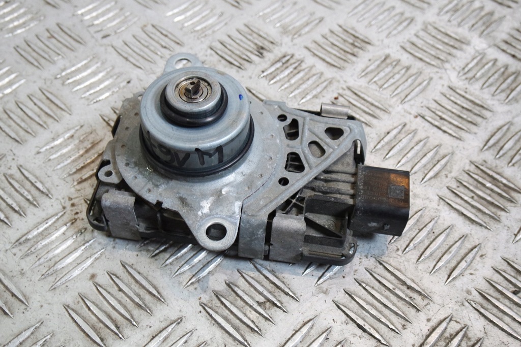 фото №1, Регулятор редуктор mercedes w167 a1679008801