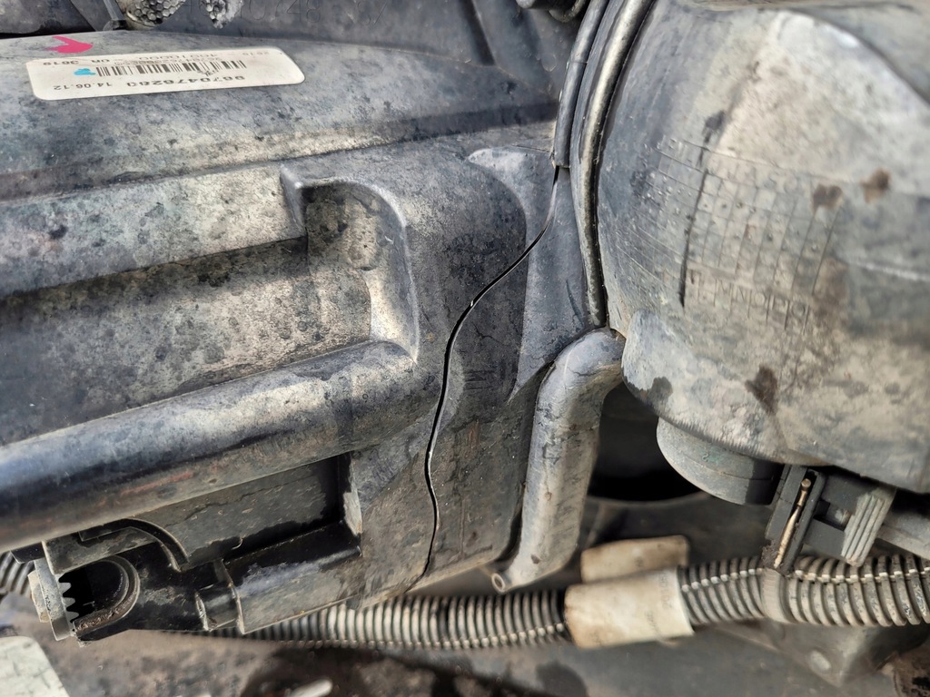 фото №16, Peugeot 508 бампер перед передний