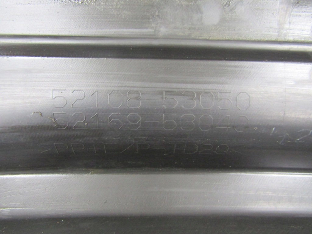 Купити Спойлер накладка дифузор бампер задня lexus is lift 16-20