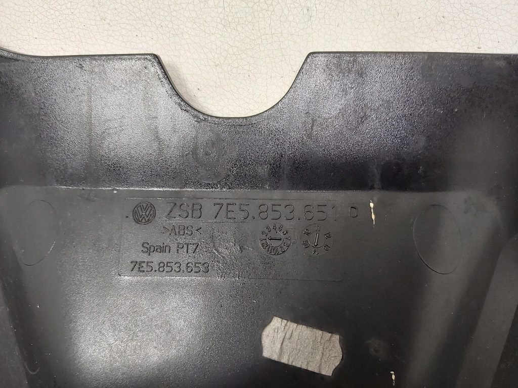 фото №11, Решітка радіатора решітка радіатора радіатора vw t5 lift 7e5 7e5853651d