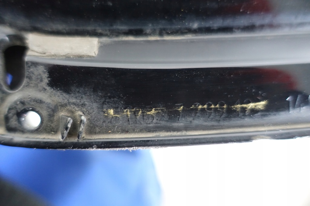 Bmw i3 2013- капот крышка двигателя 7299123 Оригинал