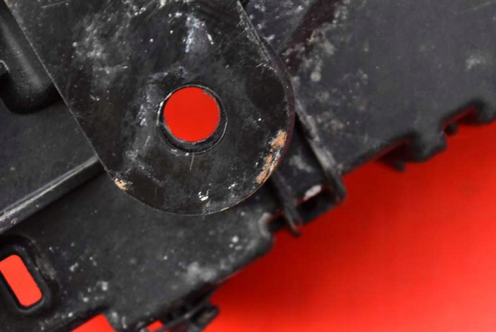 Купить Основание аккумулятор 13498274 opel corsa e 1.2 16v 70 km 14-20