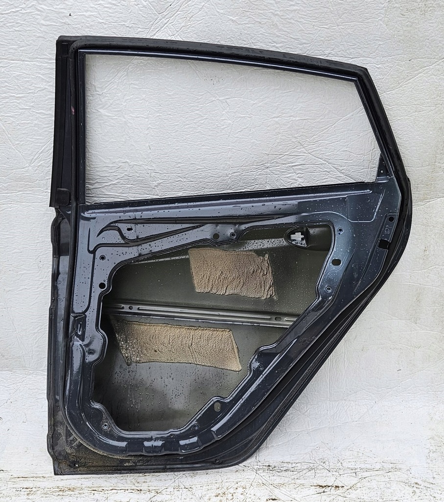 фото №4, Ford fiesta mk7 двері праве задня задні