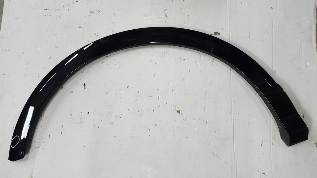 фото №1, Молдинг крила правий задня audi q2 81a853818a