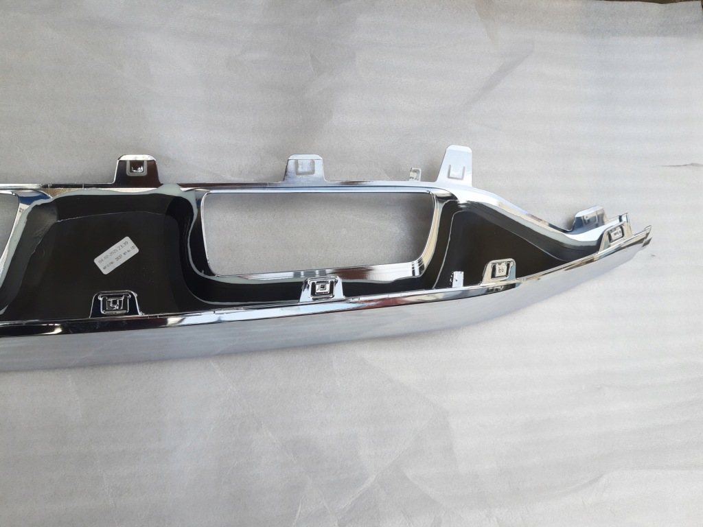 фото №9, Mercedes glc x253 lift amg хром дифузор перед молдинг na бампер