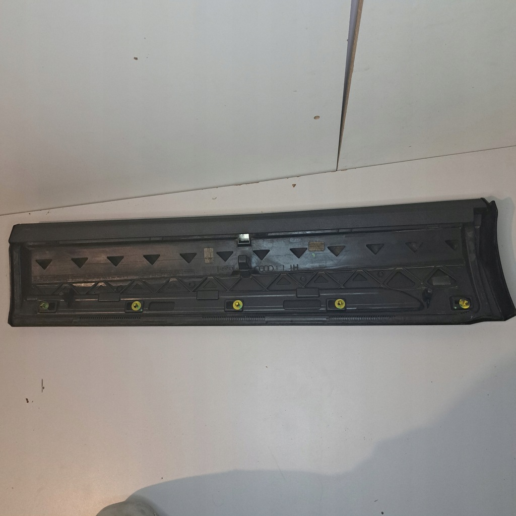 фото №11, Audi q8 4m8 18- молдинг накладка na двері права задня задня 4m8853969b