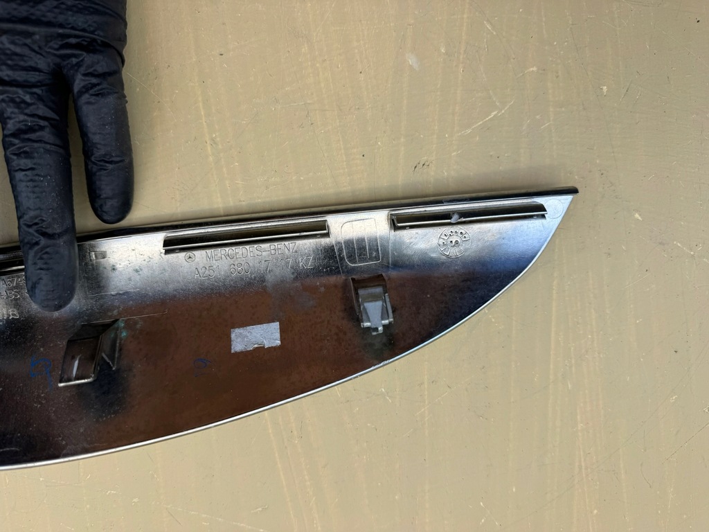 фото №8, Mercedes r klasa w251 05-14r захист заглушка тунель консолі ліва
