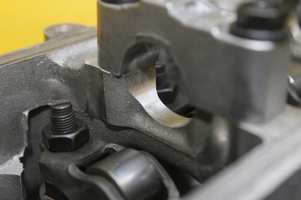 фото №7, Головка двигателя toyota auris corolla 1nd 1.4 d