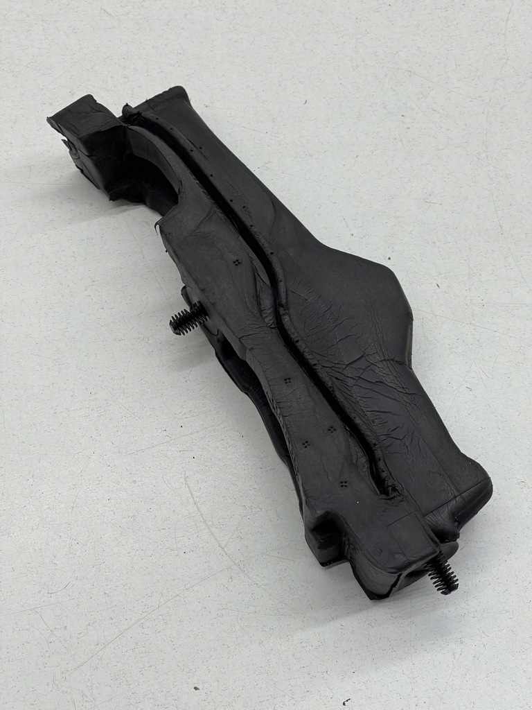 фото №9, Audi a6 c7 шумоизоляция пена крыла верхний правая