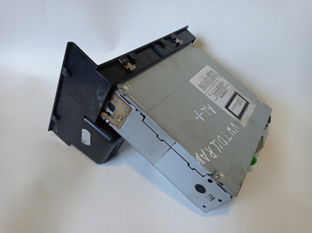 фото №5, Чейнджер дисков cd vw touran 1t0035110a