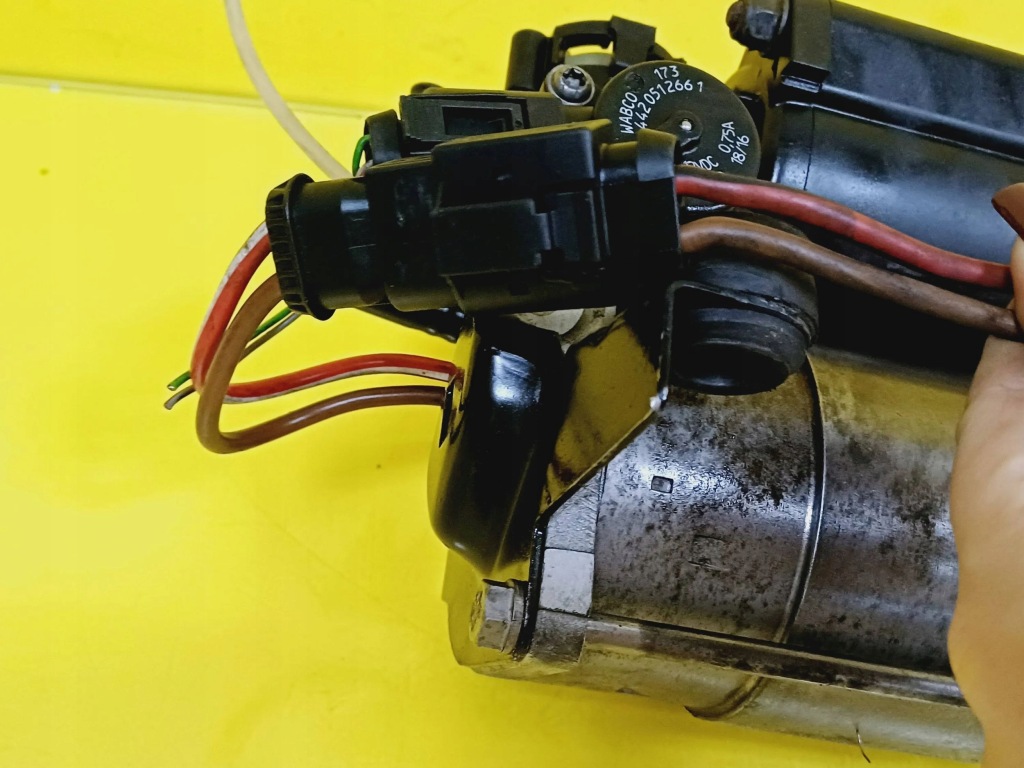 Компрессор подвеска пневматический mercedes w220 s-klasa с Разборки