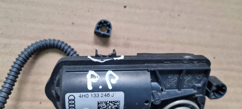 фото №6, Sq2 s3 8v sedan a3 модуль моторчик выхлоп golf vii r a4 b9 4h0133246j