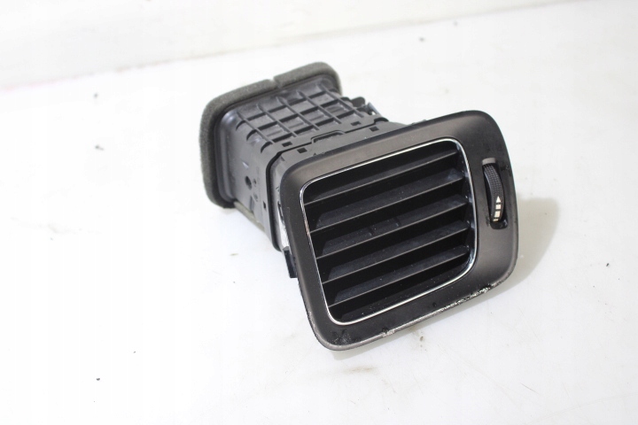 фото №1, Решётка обдув правая kia ceed ii