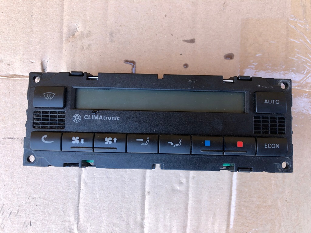 фото №1, Панель кондиционера обдув volkswagen passat b5