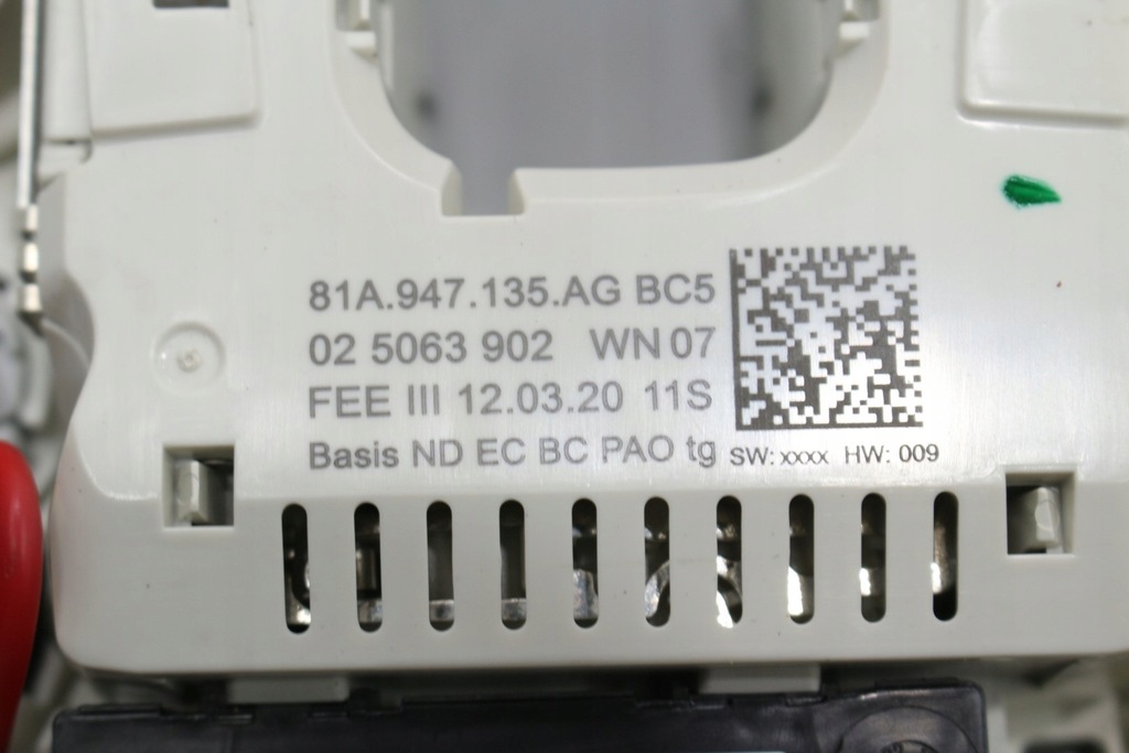 фото №13, Лампа потолочный освещение audi a1 82a