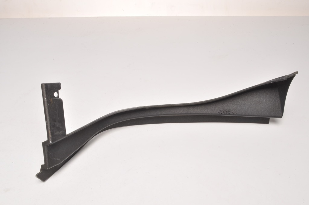 Alfa romeo 4c накладка пластик ветровик рама кровельная 50527642 Недорого