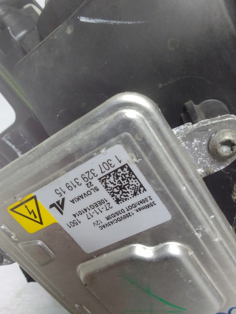 Chevrolet camaro 16- лампа левый перед ксенон америка Цена