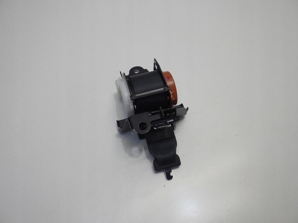 фото №1, Sx4 s cross 2022 pas безопасности сиденье середина