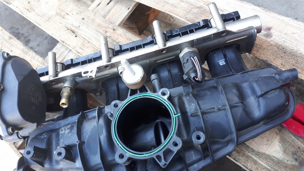 фото №10, A4 b7 колектор всмоктуючий регулятор 2.0 tfsi a6 c6