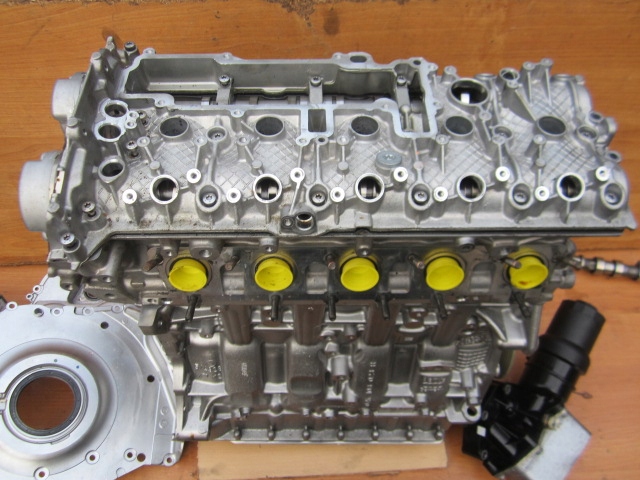 фото №9, Vw audi q3 rs3 двигун 2.5 tfsi dnw daz трубка насадка оливи розпилювальна поршня