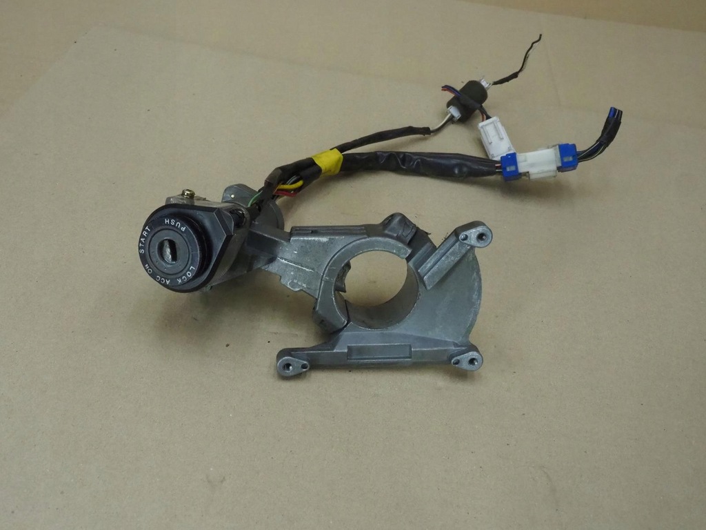 фото №7, Hyundai h1 h200 97- замок зажигания 2x ключ вкладка