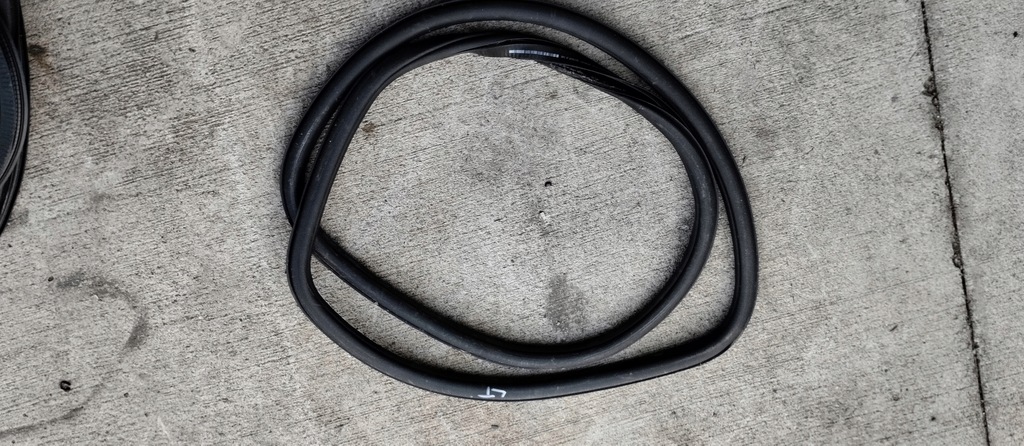 фото №10, Прокладка дверь skoda enyaq перед задняя левая правая