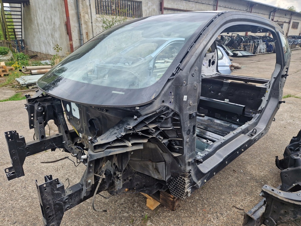 фото №1, Четверть кузов bmw i3