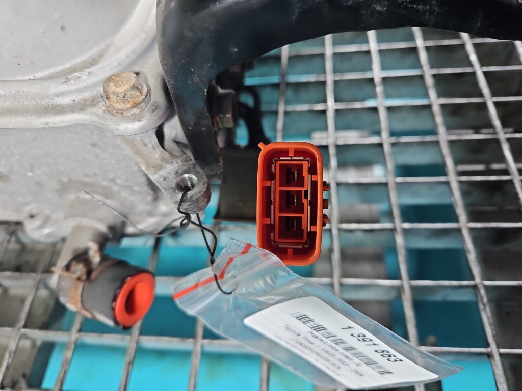 фото №2, Преобразователь тока toyota prius ii xw20 03- напряжения инвертор g9200-47111