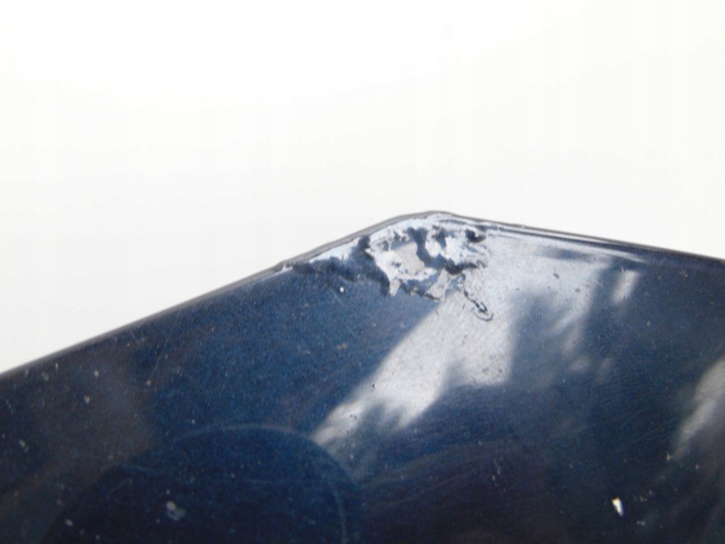 Купити Капот кришка двигуна перед lexus is 2 колір 8p8