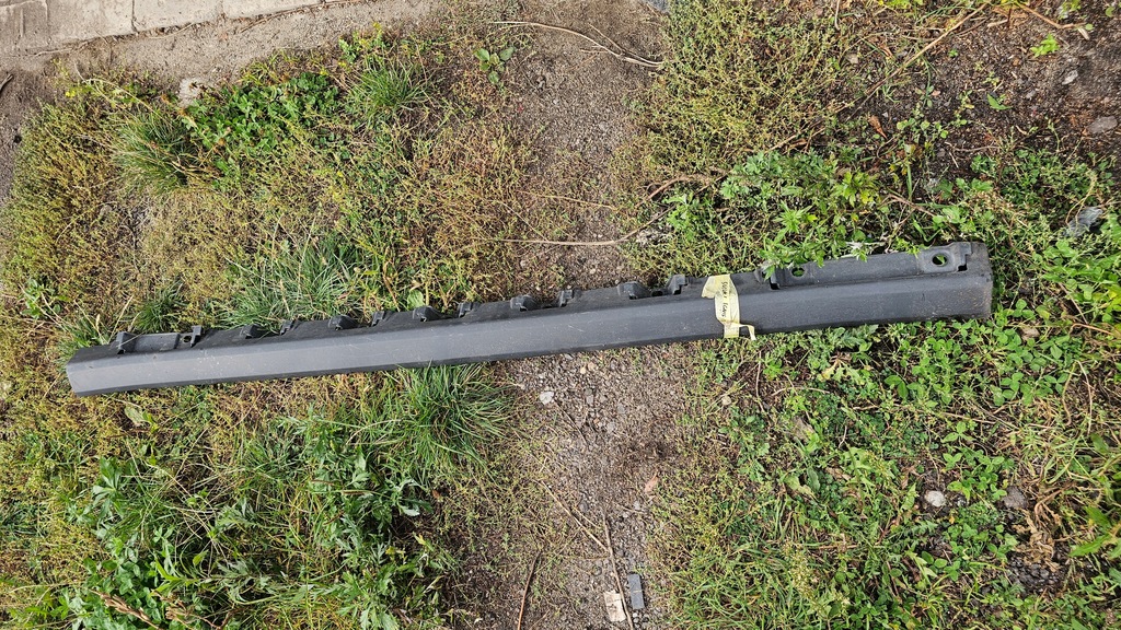 фото №1, Порог молдинг порог правая suzuki ignis iii 3 19-