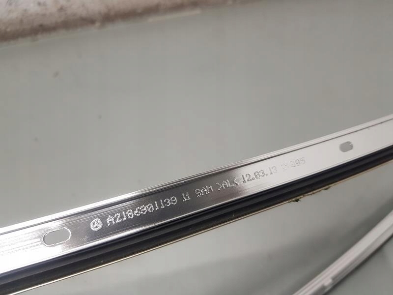 Молдинг кузовная левая правая mercedes cls w218 a2186901139 a2186901239 Недорого