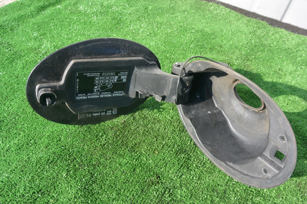 фото №9, Кришка заливної пального mercedes gl x164