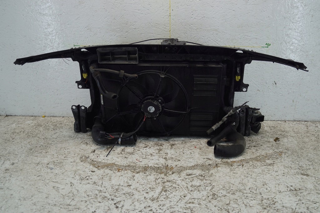 фото №10, Pas передний радиатор audi a3 8p lift 08 - fsi