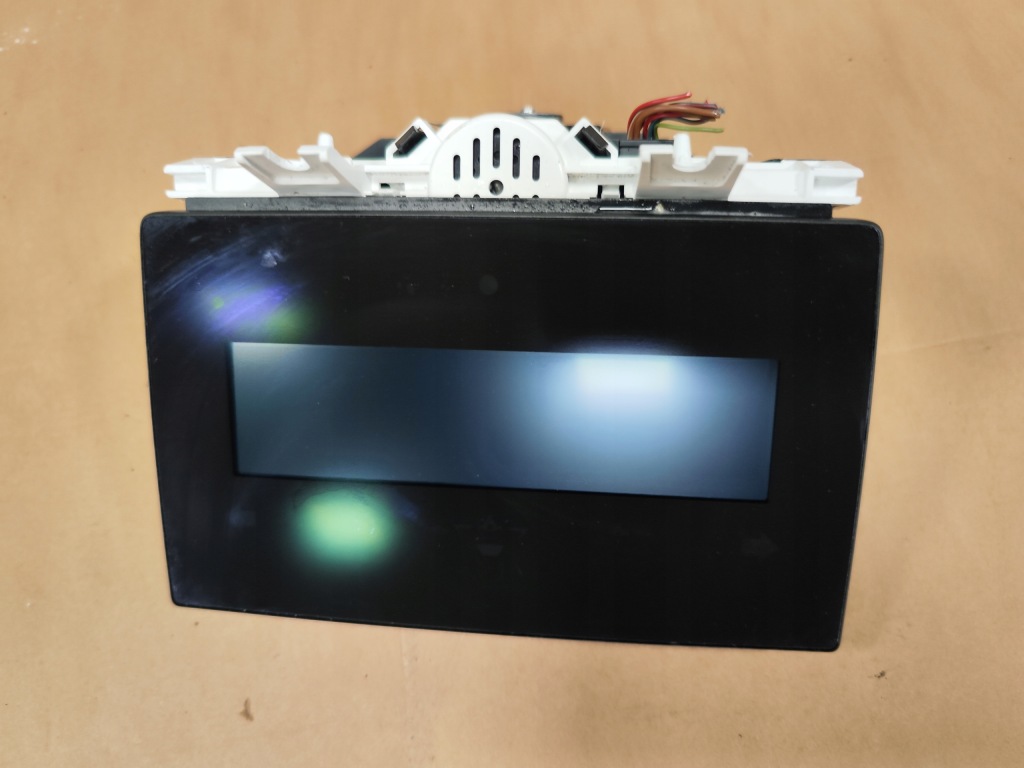 фото №1, Лічильник прилади дисплей bmw i3 9354805 2015