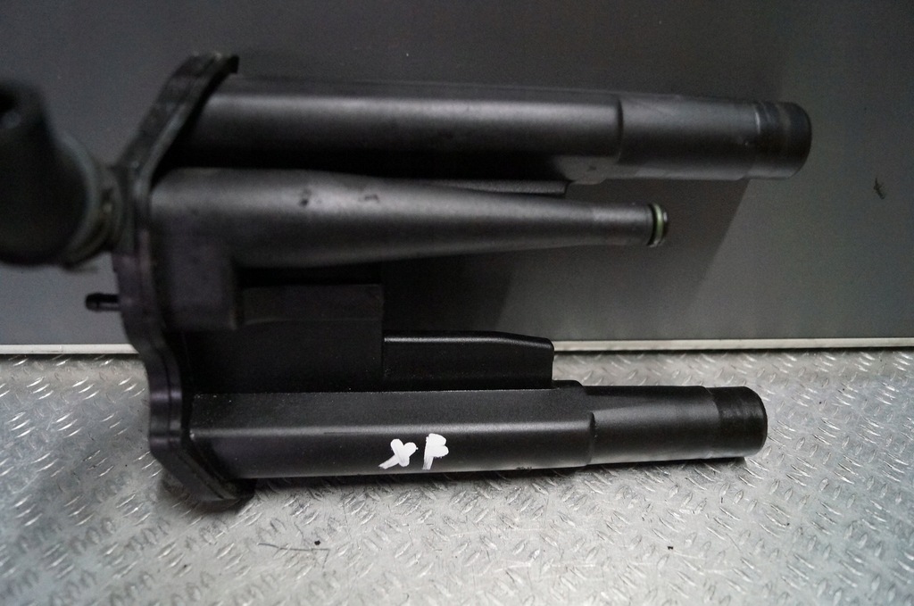 фото №1, Jaguar xf 3.0 d v6 вентиляція картера