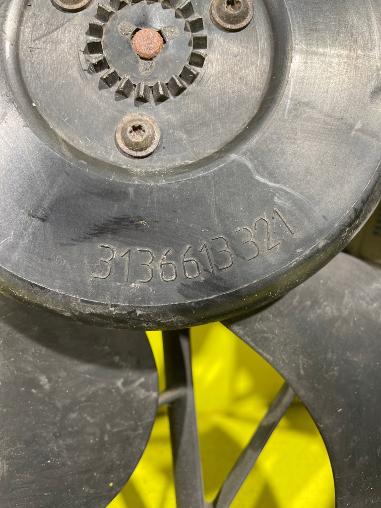 фото №5, Volvo v50 - вентилятор радиатор 3136613321