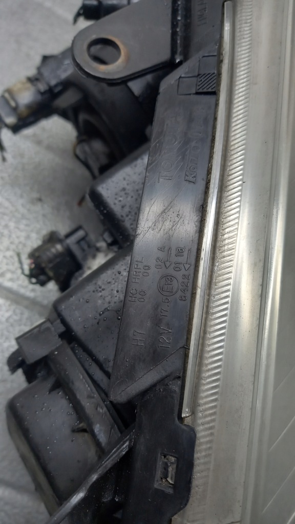 фото №5, Фара правий toyota avensis t25 04r kombi