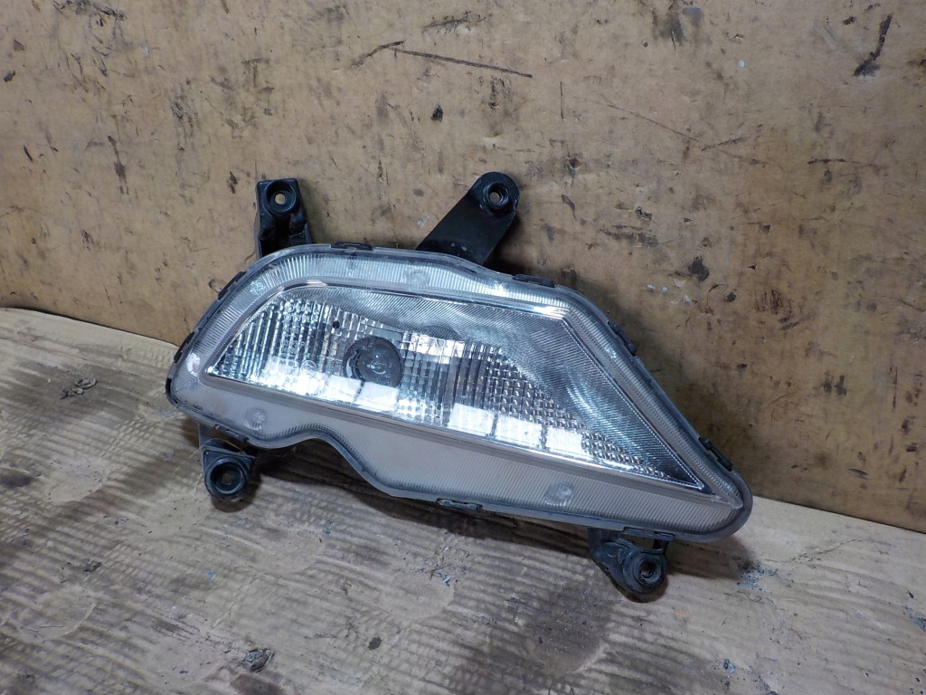фото №2, Hyundai i20 противотуманная фара правый перед