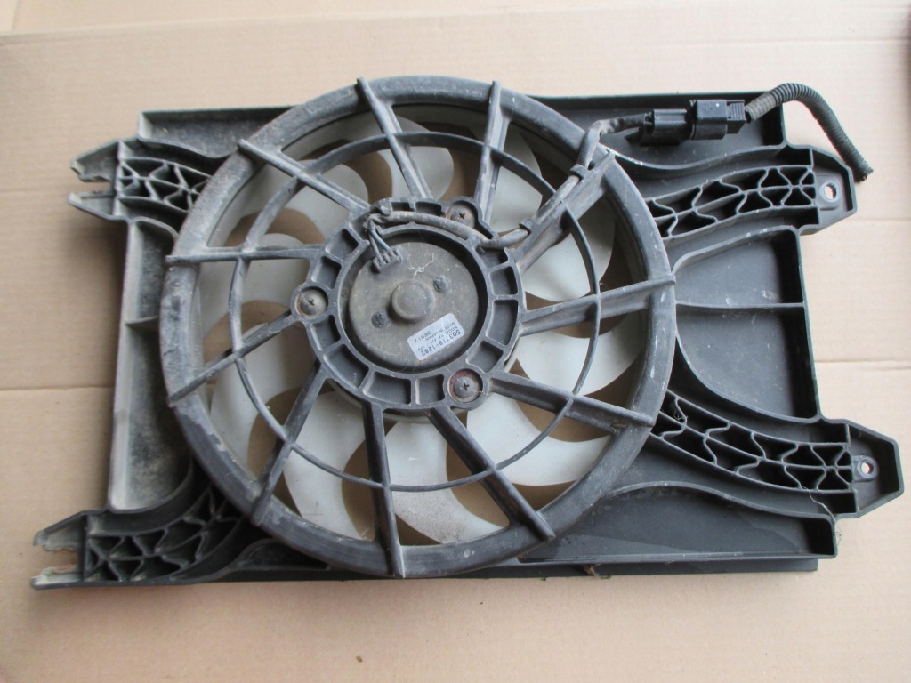 фото №1, Pajero pinin 1.8 gdi 98-07 вентилятор радиатора