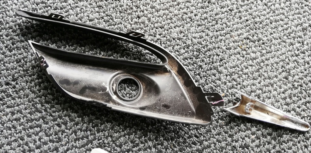 фото №8, Протитуманна фара led поворотник mazda 3 17-18 правий