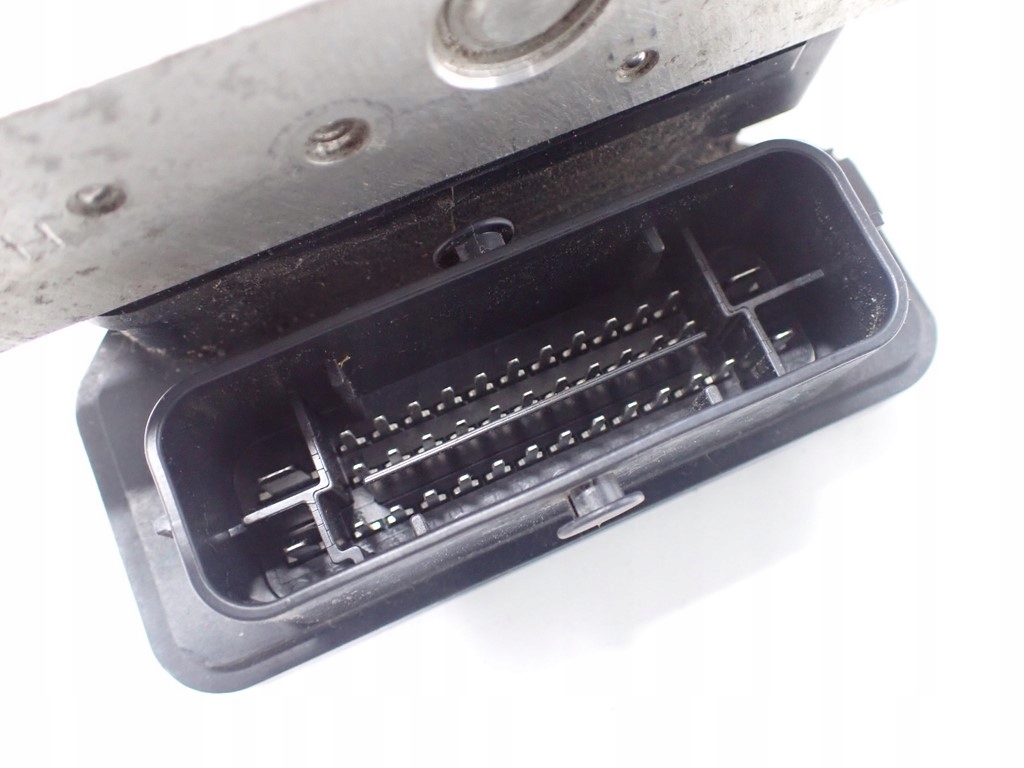 Насос abs гальмівна 1037797-00-a tesla model s 14r Київ