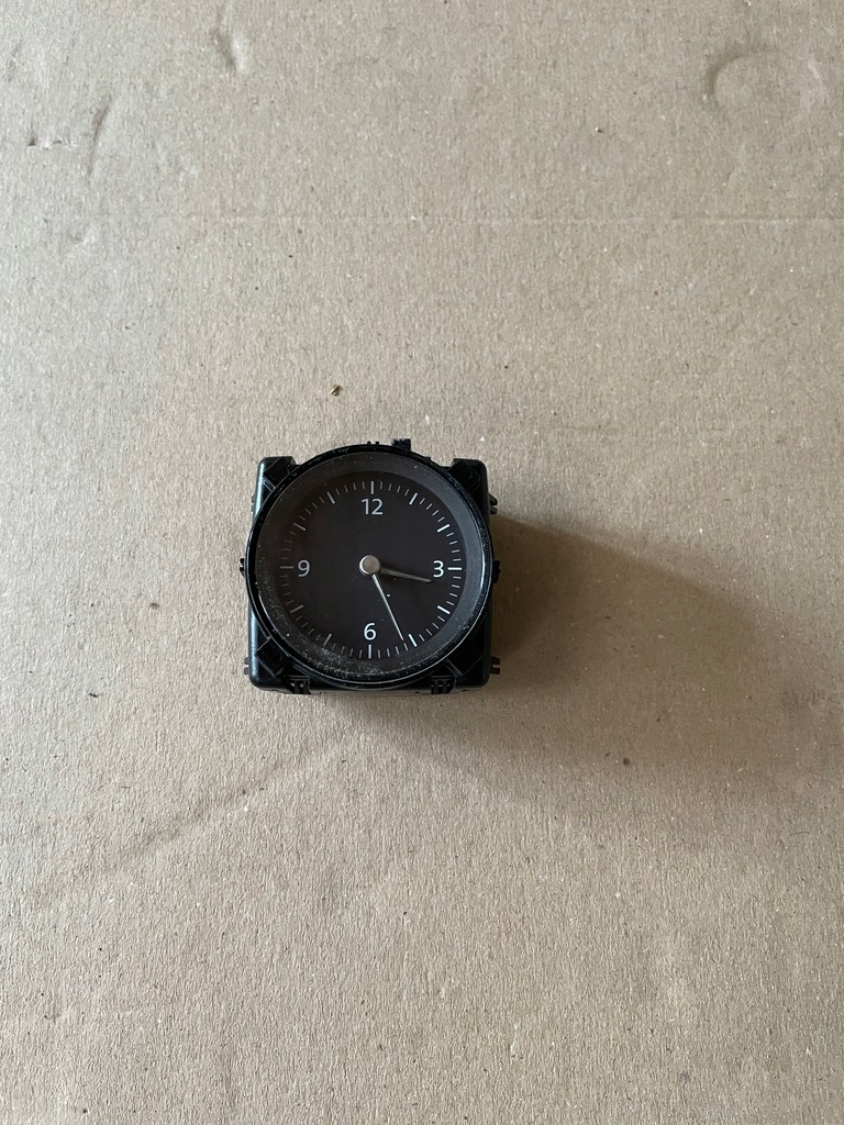 фото №1, Vw arteon passat b8 часы консоли