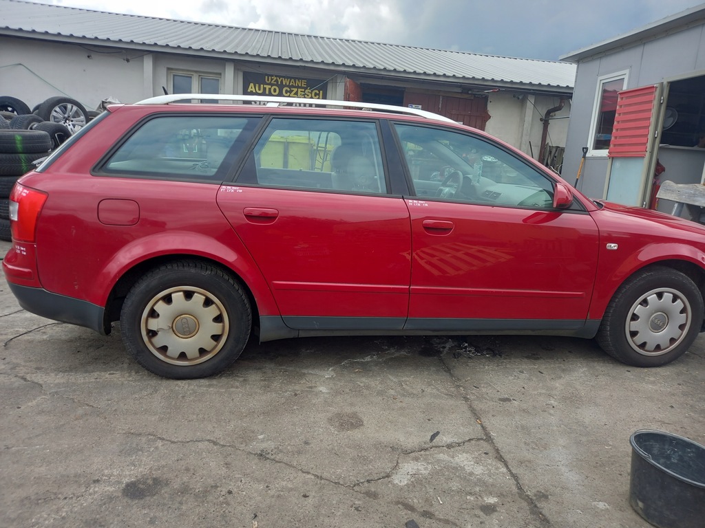 фото №11, Audi a4 b6 бампер задня задній задній ly3c kombi