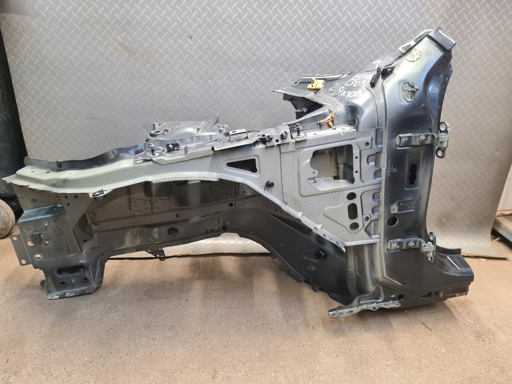 фото №1, Volvo v90 s90 четверть передняя левая подкрылок порог 492-46