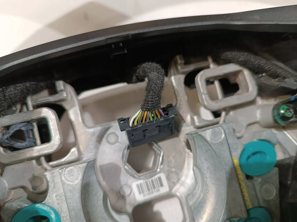 фото №11, Воздуховод кожа лепестки переключения ford explorer vi 2020