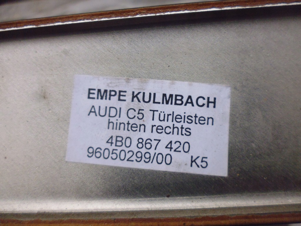 фото №8, Молдинг dekor обшивка задняя пара audi a6 c5