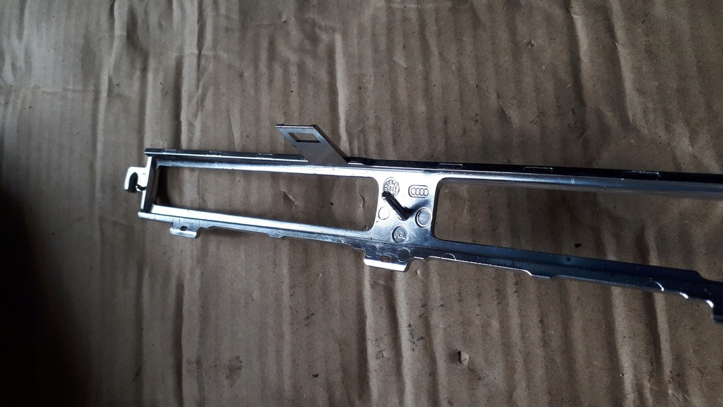 фото №9, S8 d3 a8 молдинг декоративная накладка панели 4e1853551a