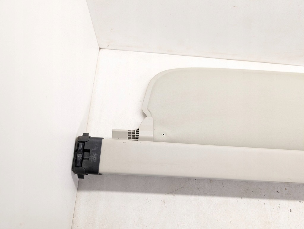 фото №8, Volvo v60 2020 шторка багажника