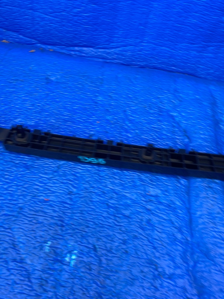 фото №9, Tesla model s напрямна бампера лівий задня 1091986-00-b